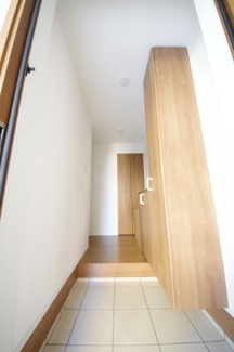 【玄関】 | 【仲介手数料無料！！】府中市府中町3丁目　新築戸建て（全3棟）1号棟　7290万円