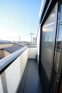 【バルコニー】 | 【仲介手数料無料！！】府中市府中町3丁目　新築戸建て（全3棟）1号棟　7290万円