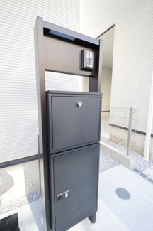 【その他】 | 【仲介手数料無料！！】府中市府中町3丁目　新築戸建て（全3棟）1号棟　7290万円 | 宅配ボックス