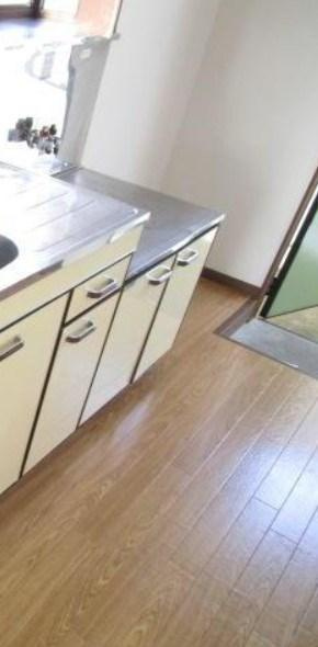 センチュリーことぶきの玄関