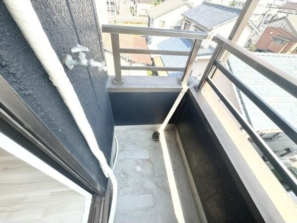 MKマンションのバルコニー