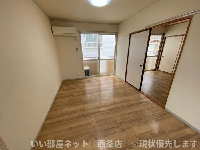 樋之口アヴェニューの洋室