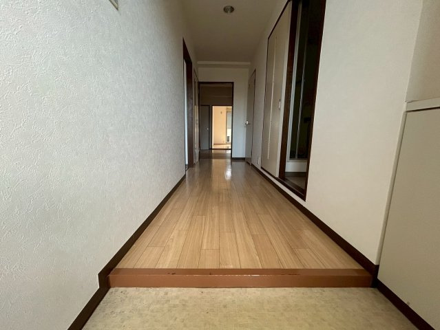 ＪＯＹぶりっじ上神拝の玄関