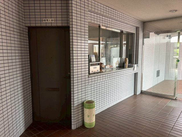 サンシャイン西条の洗面所