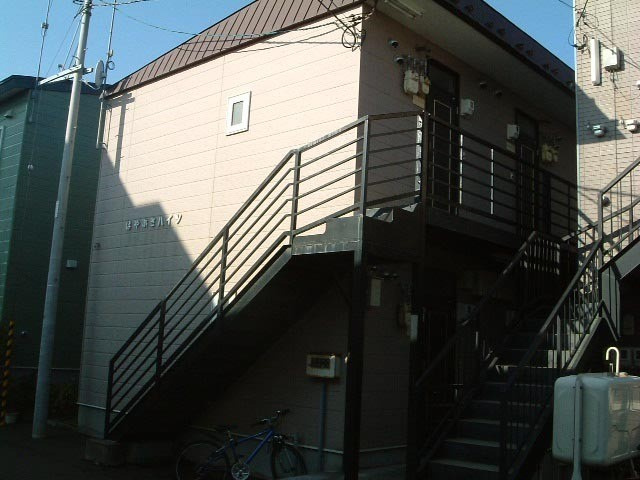 はやぶさハイツ