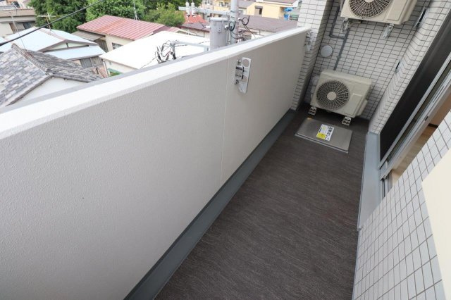 GENOVIA板橋東山町skygardenのバルコニー