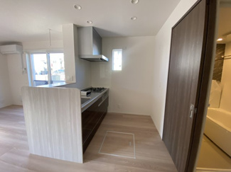 【居間・リビング】 | Same sky