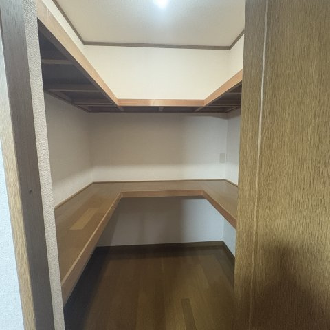 マンショングロットの収納