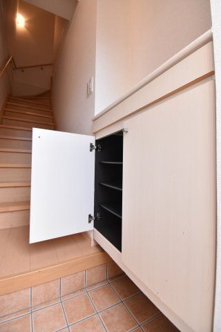 サニークレールA棟の収納