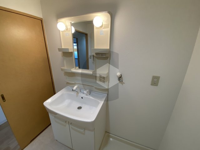 ヴィブレ・ムライの独立洗面台