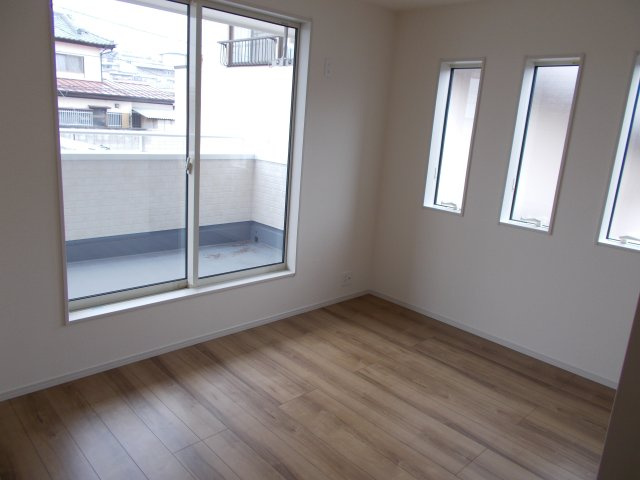 リーブルガーデンＳ第13渋川八木原　5号棟の洋室|2階:洋室1です