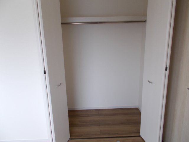 リーブルガーデンＳ第13渋川八木原　5号棟の収納|2階:洋室3収納です