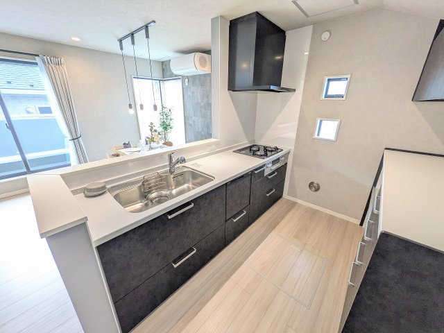 八王子市　楢原町　新築一戸建てのキッチン|～使い勝手の良いシステムキッチン～