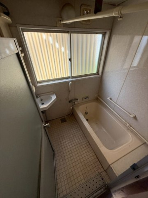 【浴室】 | 千葉県柏市増尾七丁目 中古戸建 | 日々の疲れを癒すお風呂付です