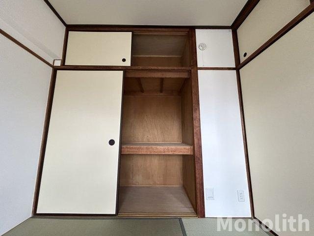 泉北茶山台２丁３番１号棟の収納