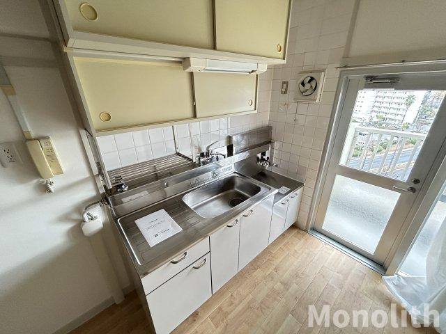 泉北茶山台２丁３番１号棟のキッチン