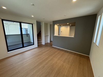 【居間・リビング】 | 柏市明原4丁目(リユース) | 使いやすいリビングです