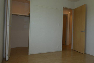 【寝室】 | ＣＲＯＷＤ真備Ⅱ | 洋室