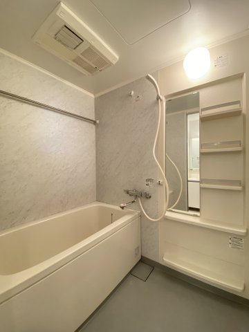 コートアリオンの浴室|浴室乾燥機付き♪