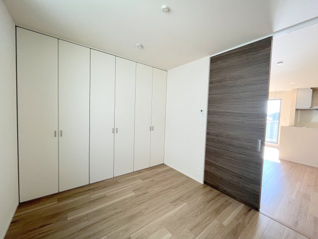 イーリスの寝室|★洋室★