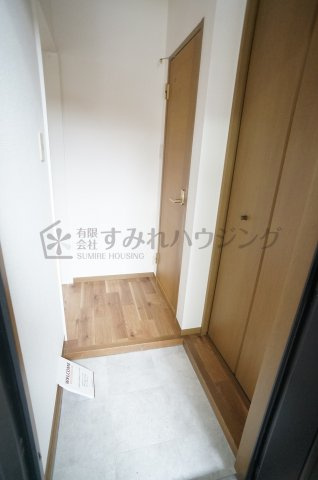 ラーク加茂の玄関|参考、同建物・同間取りの号室