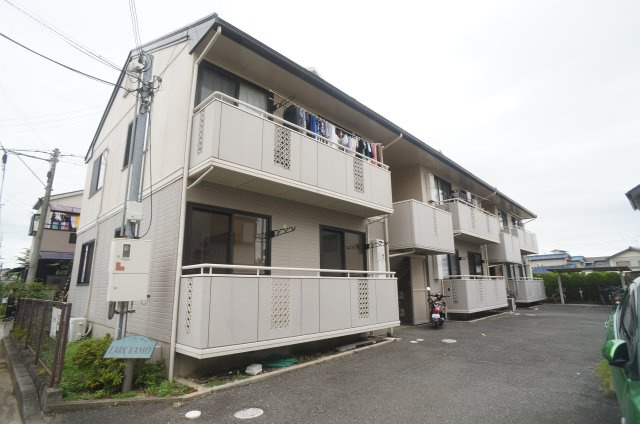 ラーク加茂の外観