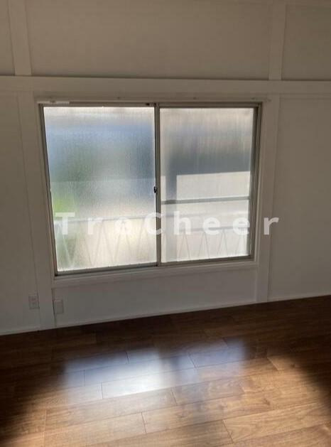 矢吹ハイツの洋室