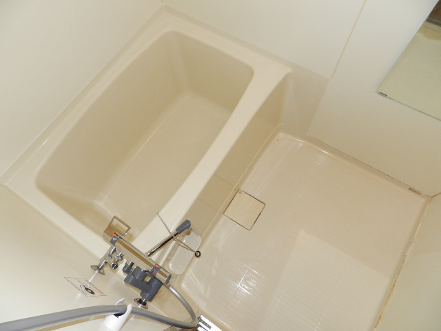 クリーンコーポ藍の浴室