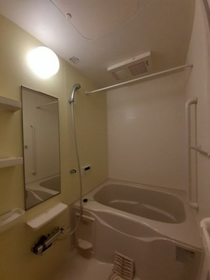 【浴室】 | ジュネス・Ｍ | 落ち着いた空間のお風呂です