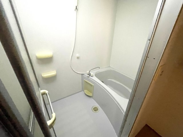 メゾンミレニアムの浴室