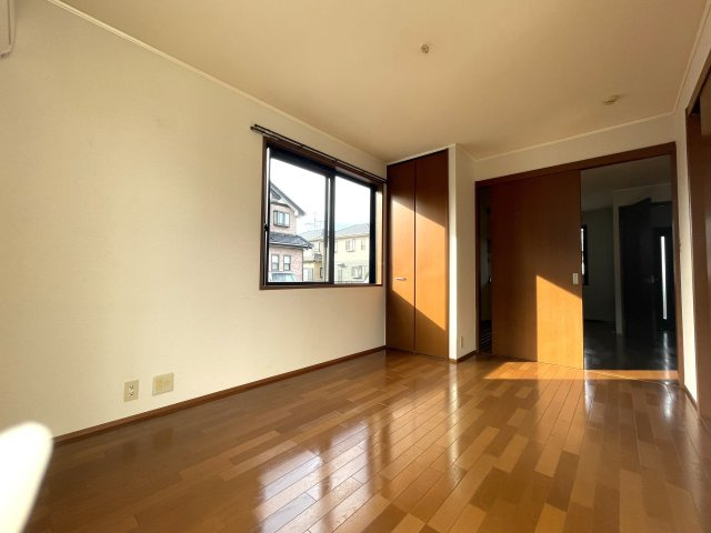 メゾンミレニアムの洋室