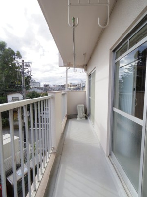 【バルコニー】 | グリーンパークみその