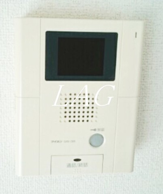 【セキュリティ】 | オルニエ－ル | モニター付きインターフォンです。