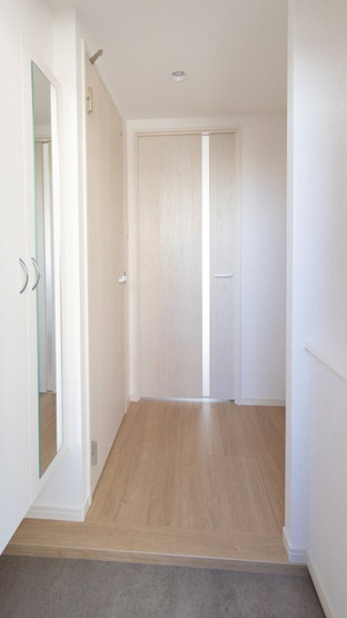 【玄関】 | 仲介手数料半額！HPに初期費用掲載！「プライスホーム」で検索！リアンレガーロ室見ステーション