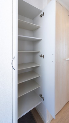 【収納】 | 仲介手数料半額！HPに初期費用掲載！「プライスホーム」で検索！リアンレガーロ室見ステーション