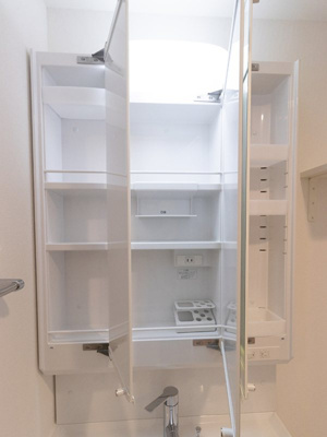 【収納】 | 仲介手数料半額！HPに初期費用掲載！「プライスホーム」で検索！リアンレガーロ室見ステーション