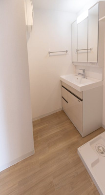 【独立洗面台】 | 仲介手数料半額！HPに初期費用掲載！「プライスホーム」で検索！リアンレガーロ室見ステーション