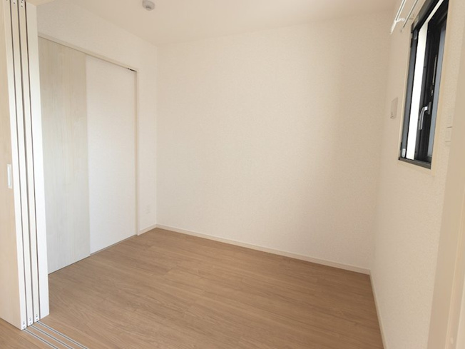 【寝室】 | 仲介手数料半額！HPに初期費用掲載！「プライスホーム」で検索！リアンレガーロ室見ステーション