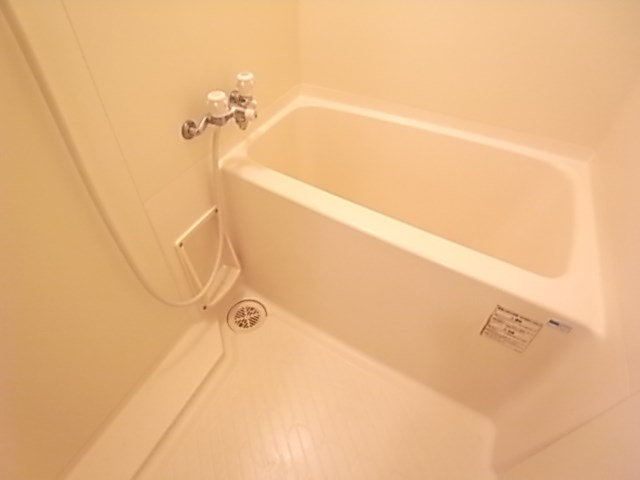 セファミ御影の浴室