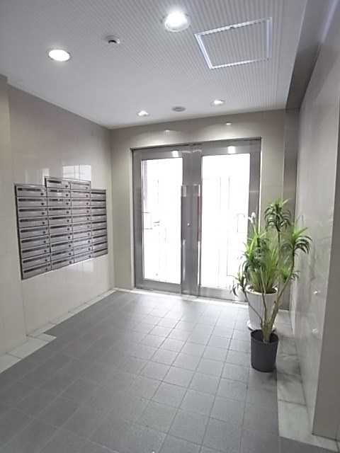 セファミ御影のロビー