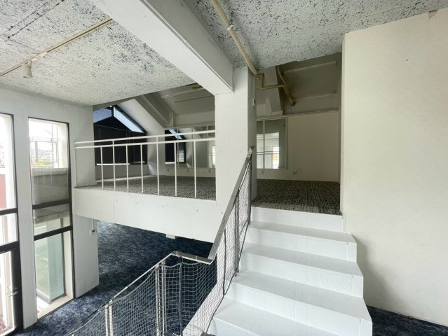 イーストガーデン ポプラ館のエントランス