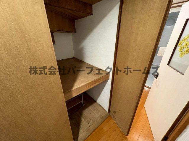 枚方市藤田町戸建　賃貸の収納|収納スペース豊富です