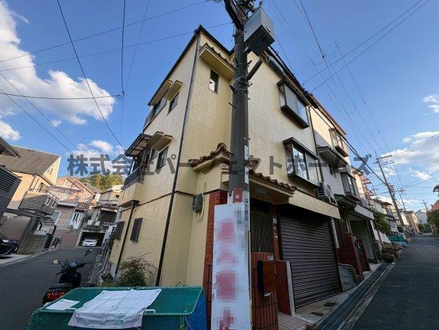 枚方市藤田町戸建　賃貸の外観|きれいな外観です