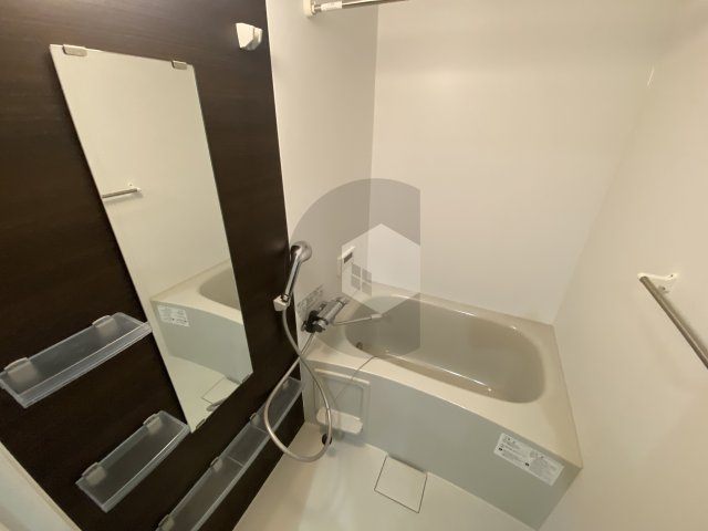 クリエオーレ鴻池徳庵町の浴室