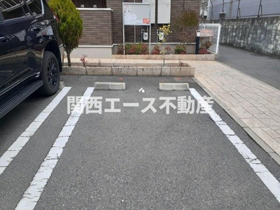 【エントランス】 | サニーコート初町