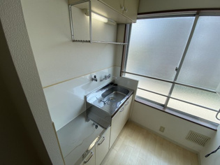 ガスコンロ設置可能なキッチンです！