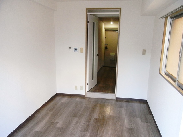 プラシード六甲の居間・リビング