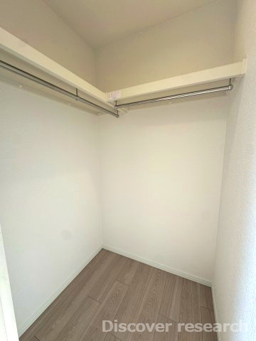 ルネ ファンタグラーレ府中是政の収納