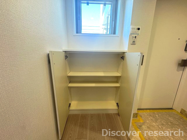 ルネ ファンタグラーレ府中是政の収納