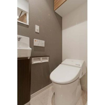 【トイレ】 | エル・セレーノ南麻布 | ※写真は同タイプ住戸です。